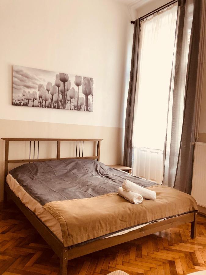 Downtown Apartment Boedapest Buitenkant foto
